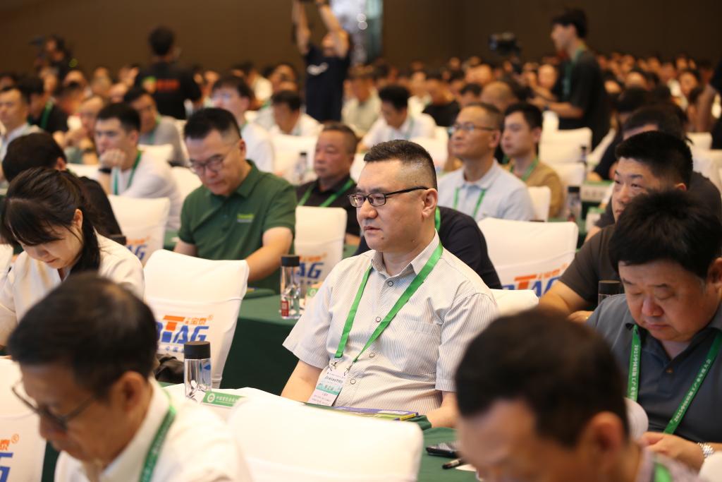 从“不确定”中寻找“确定”  安义铝型材产业的破局之道